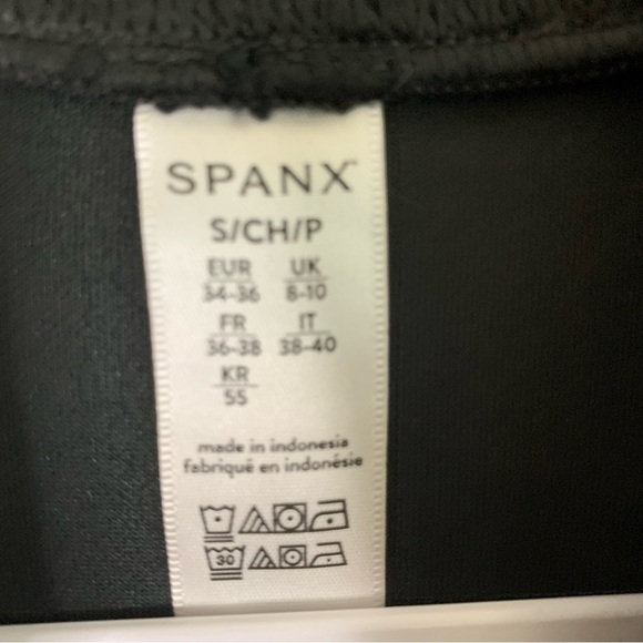 Spanx womens Airessentials black got yap covered mock neck sweatshirt S - Picture 5 of 7